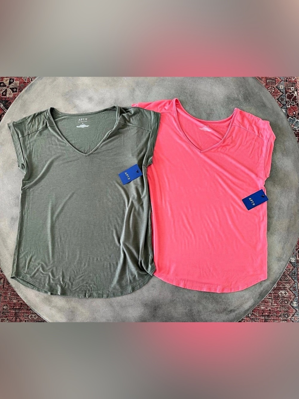 NWT bundle of 2 APT.9 Short Sleeve V-Neck Tunic in Pink & Green size Medium.